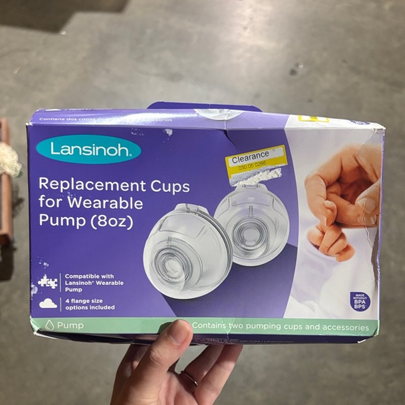 Lansinoh Wearable Pump Cups with Accessories - Picture 1 of 2